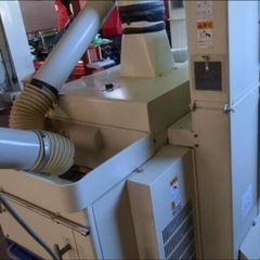 サタケ籾摺り機の画像