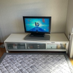 テレビボードの画像