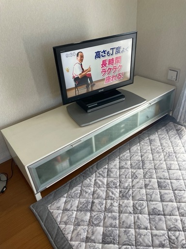 テレビボード