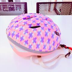児童用のヘルメットの画像