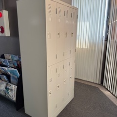 早い者勝ち オフィス 家具 オフィス家具 ロッカー  8番まで の画像