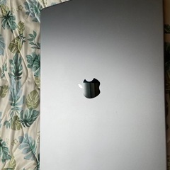 MacBook Pro 2021モデルの画像