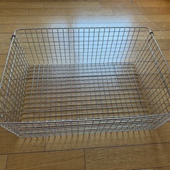 取りに来てくださる方に！無印良品 ステンレスワイヤーバスケット 51×37×18 美品ですの画像