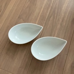 しずく型小皿