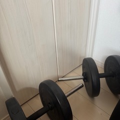 【譲り先決定】トレーニングベンチ＋可変式ダンベルの画像