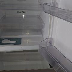 三菱製　3ドア冷蔵庫　335L 2014製の画像