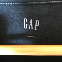 ☆GAP/刺繍/Tシャツの画像