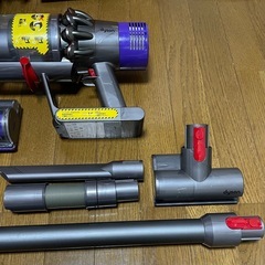 動作品　ダイソン　V10 SV12 セットの画像