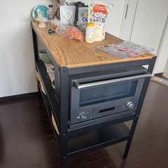 IKEAアイランドキッチン　キッチンテーブル　ブラックアイアン　木製　コーヒーテーブルの画像