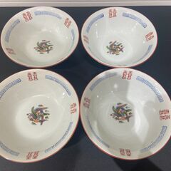 食器まとめ売りの画像