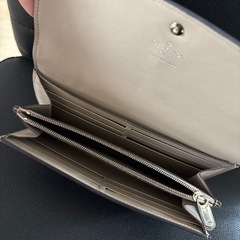 ルイヴィトン　財布　正規品の画像