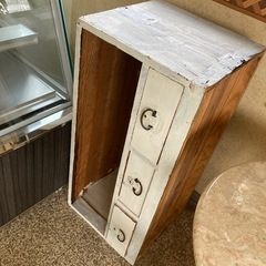 引取限定　木製棚ですの画像