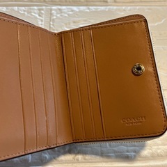 コーチ　二つ折り財布　新品の画像