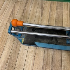 ③ペーパータイル切断機タイルカッターの画像