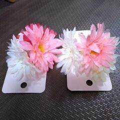 2個 セリア 装飾用 ワイヤー 造花の画像