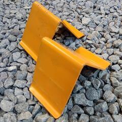 車輪止め 2個の画像