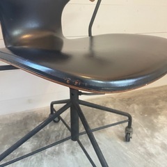 希少・1970年代☆天童木工／剣持 勇デザイン／ヴィンテージデスクチェア