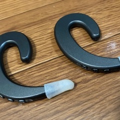 ワイヤレスイヤホン 耳かけタイプ3個セットの画像