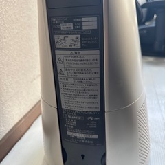 プラズマクラスタースリムイオンファン　SHARP シャープの画像