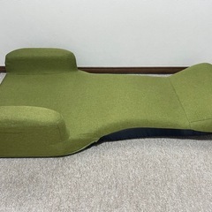 折り畳み座椅子の画像