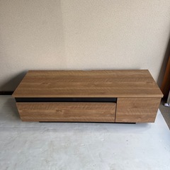 テレビ台の画像