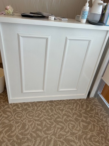 サロンカウンター