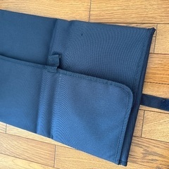 【800円】Herschel収納グッズ オムツ替えシート パスポート入れ 小物入れ の画像