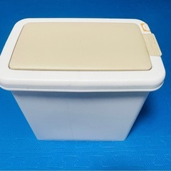 ゴミ箱 20L ワンプッシュ機能の画像