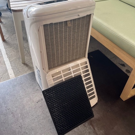 売約済み【武蔵小山店】配達可！　アイリスオーヤマ DCE-120 IRIS OHYAMA 除湿機 dehumidifier 衣類乾燥除湿機 clothes dryer 除湿器 除湿 appliance 家電 衣類乾燥 laundry drying 白 white ホワイト
