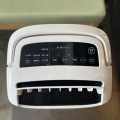 【武蔵小山店】　アイリスオーヤマ DCE-120 IRIS OHYAMA 除湿機 dehumidifier 衣類乾燥除湿機 clothes dryer 除湿器 除湿 appliance 家電 衣類乾燥 laundry drying 白 white ホワイトの画像