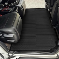 最終値下げ90ノア・ヴォクシー2列目フロアマットの画像