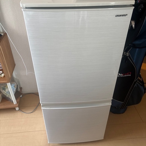 SHARP　137L 冷蔵庫