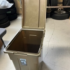 ダストボックス   ゴミ箱　70L  美品の画像