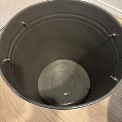 IKEA クノッド ふた付きゴミ箱の画像