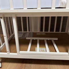 カトージ　ベビーベッドの画像