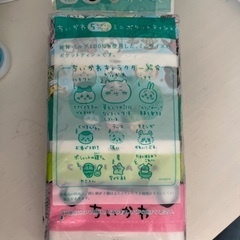 ちいかわ靴下、ポケットティッシュの画像