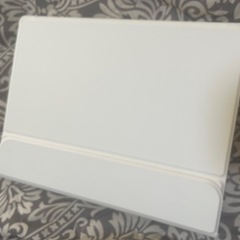 超美品❣️iPad 第10世代(ガラスカバー、キーボード、ケース付き) の画像