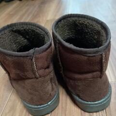 ショートブーツの画像