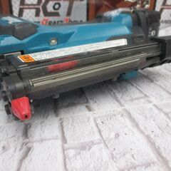 マキタ makita PT354D 充電ピンタッカ 中古品  ケース付き バッテリ10.8V一個付 ※充電器無 15/18/25/30/35mm 【ハンズクラフト宜野湾店】の画像