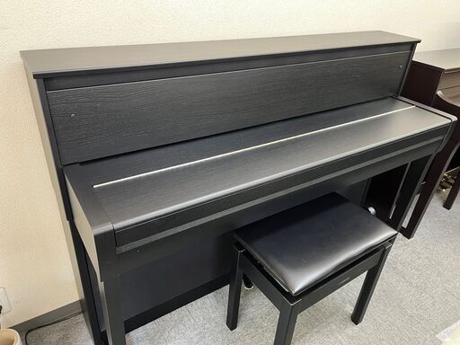 YAMAHA  CLP-685B　電子ピアノ【木製鍵盤】
