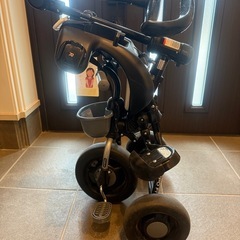 子供用折りたたみ三輪車の画像