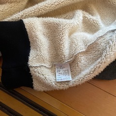 子ども服　上着　（150cm）の画像