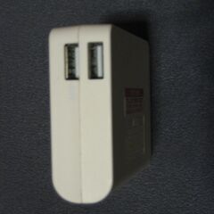 モバイルバッテリー　リチウムチャージャー4400の画像