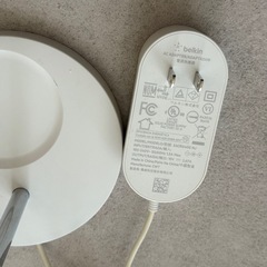 【即日対応可】 belkin 2in1 MagSafe 対応充電器の画像
