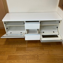 テレビ台の画像