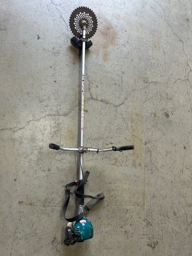 makita マキタ 草刈機 MEM202S