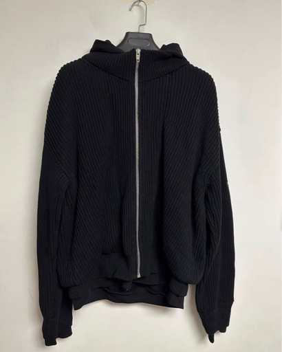 BALENCIAGA （バレンシアガ）  Zip Up Cardigan