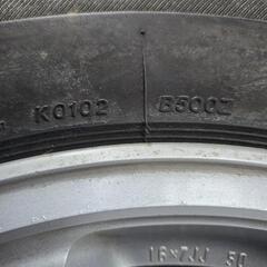 トヨタの純正タイヤホイールです。の画像