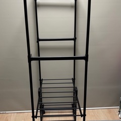 ロング丈も掛けられる折りたたみランドリーラック パタラン ミニ ブラックの画像