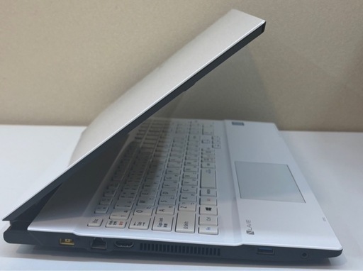 NEC LAVIE 第7世代　メモリ8GB SSD500GB